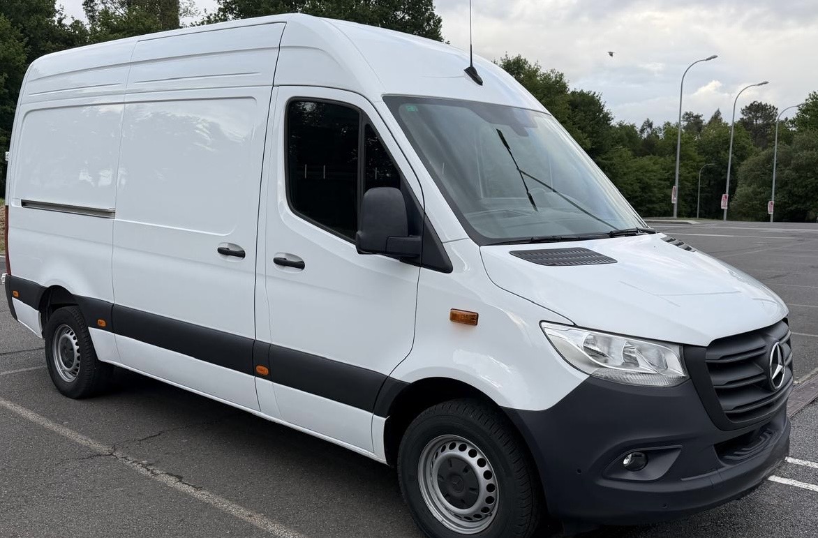 Mercedes Sprinter L2H2
